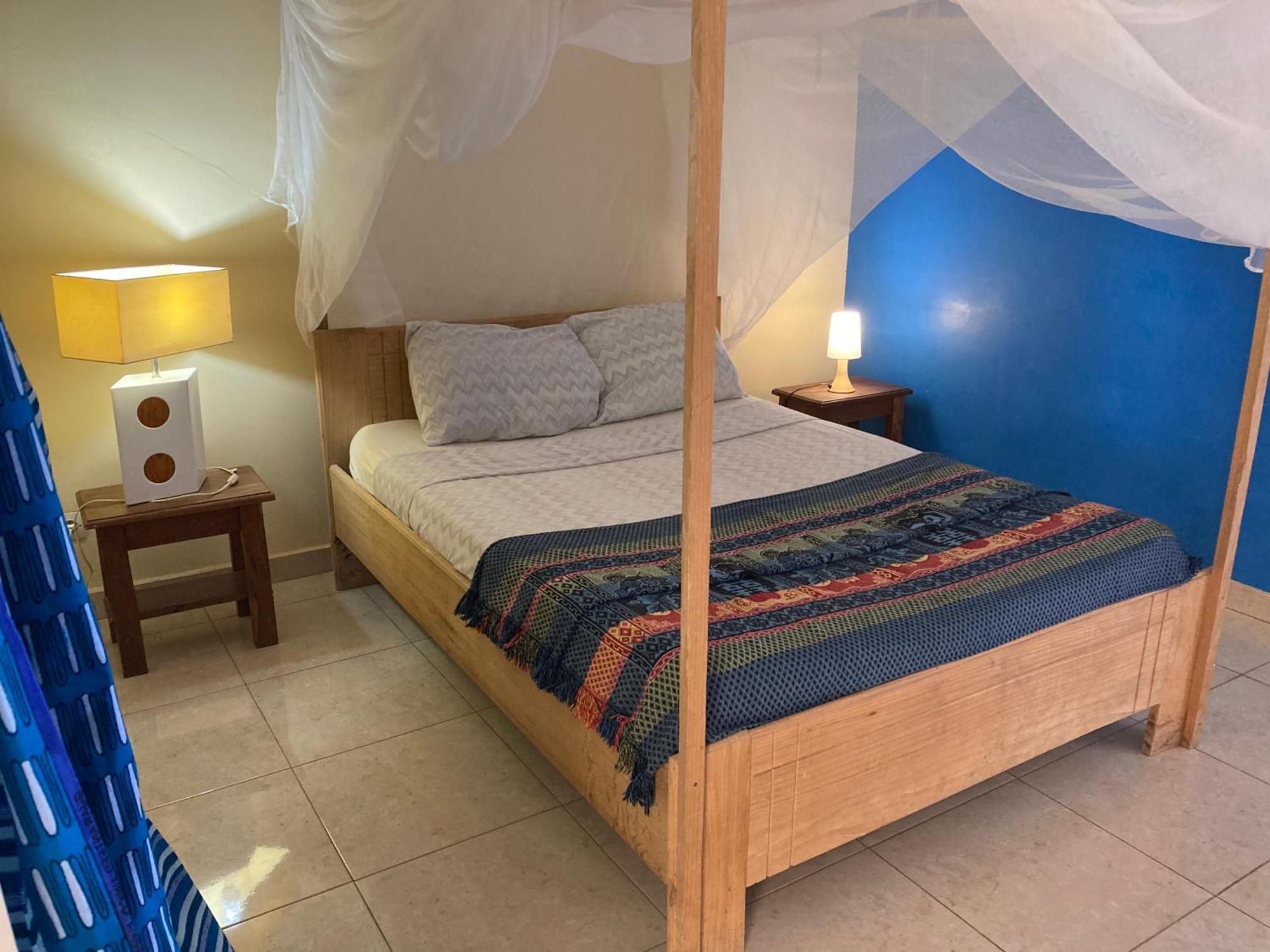 Chez Medzo Et Patou Hotell Popenguine Exteriör bild
